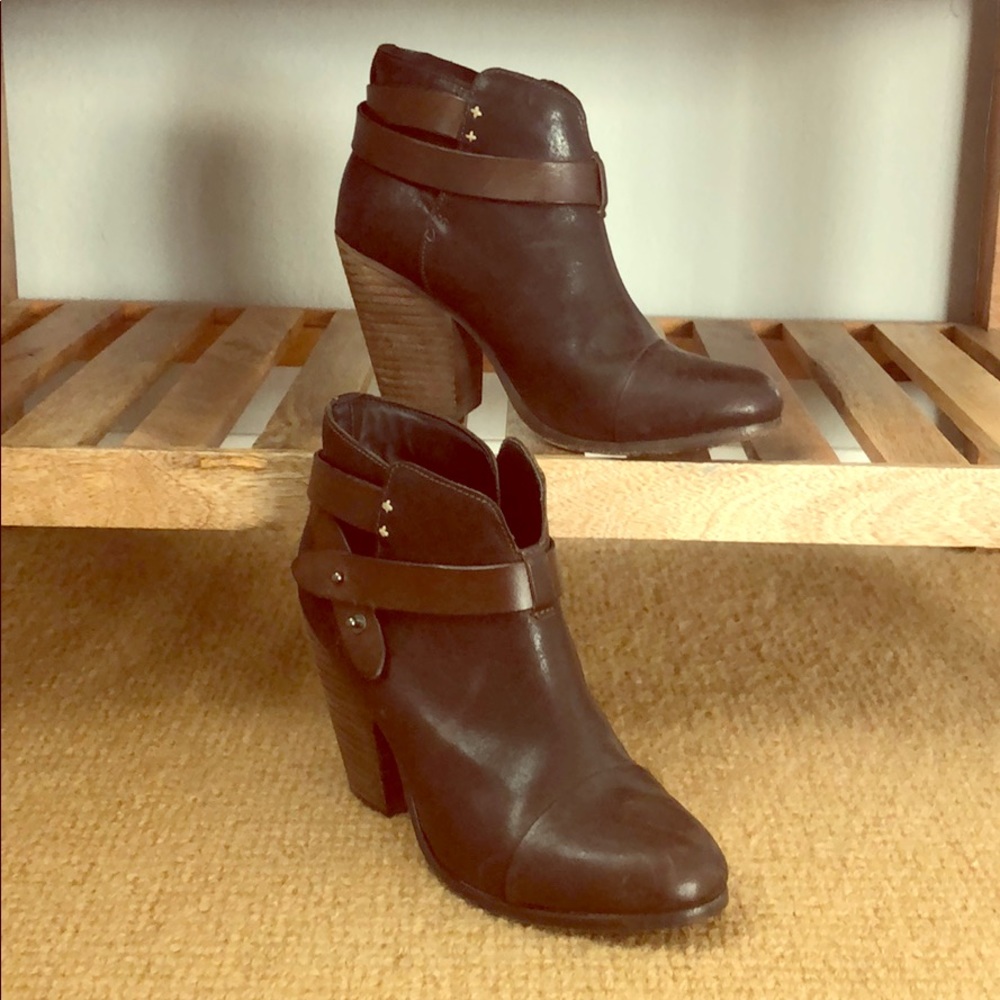 Rag & Bone Harrow Bootie Sz 8.5 but fit like 7.5